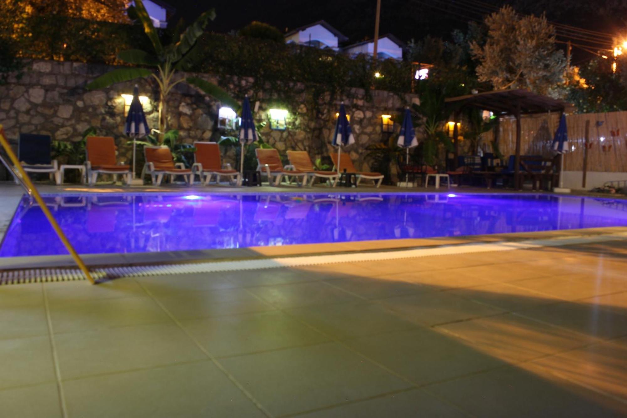 Sarihan Apart Otel Олудениз Екстериор снимка