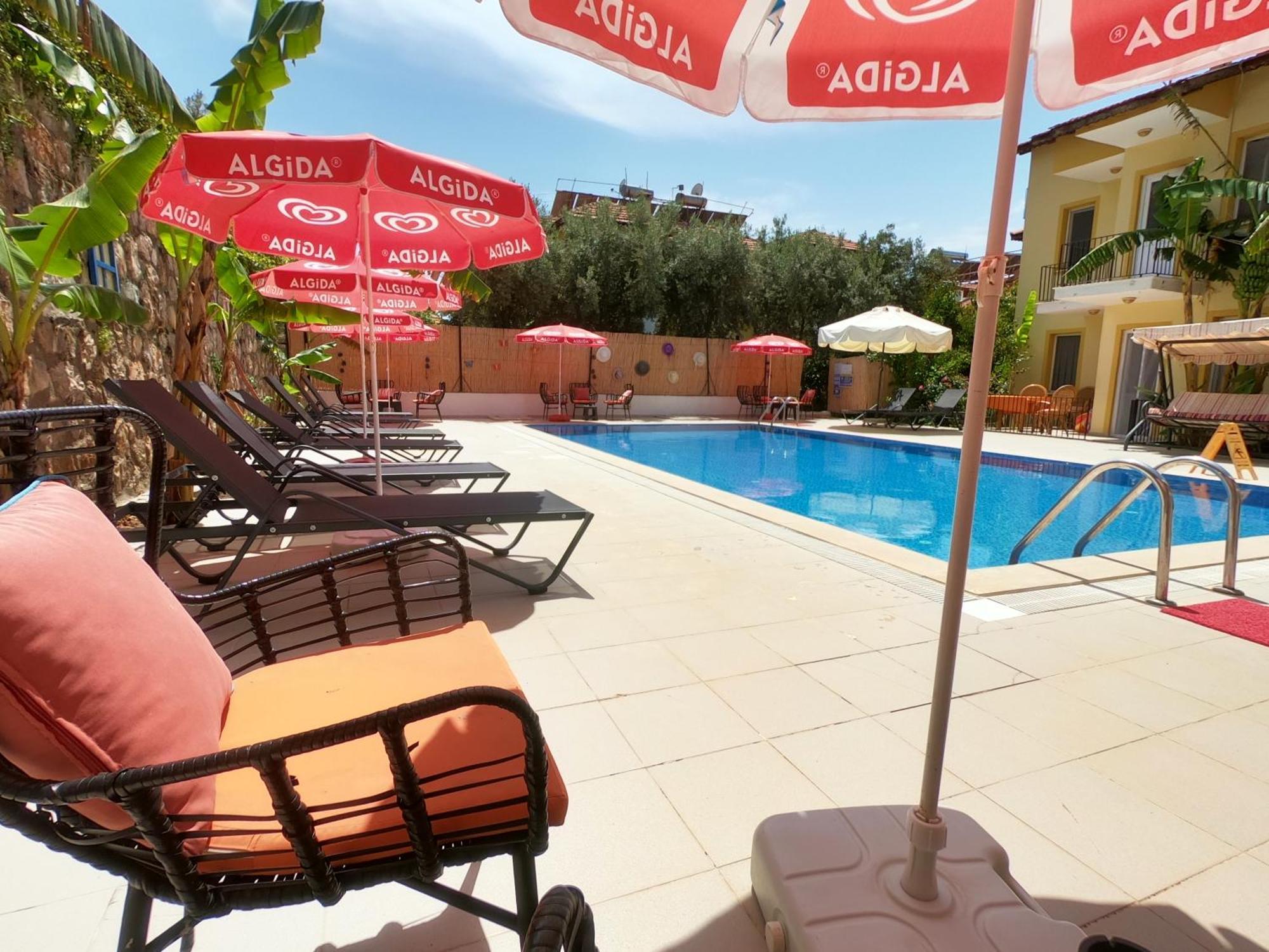 Sarihan Apart Otel Олудениз Екстериор снимка